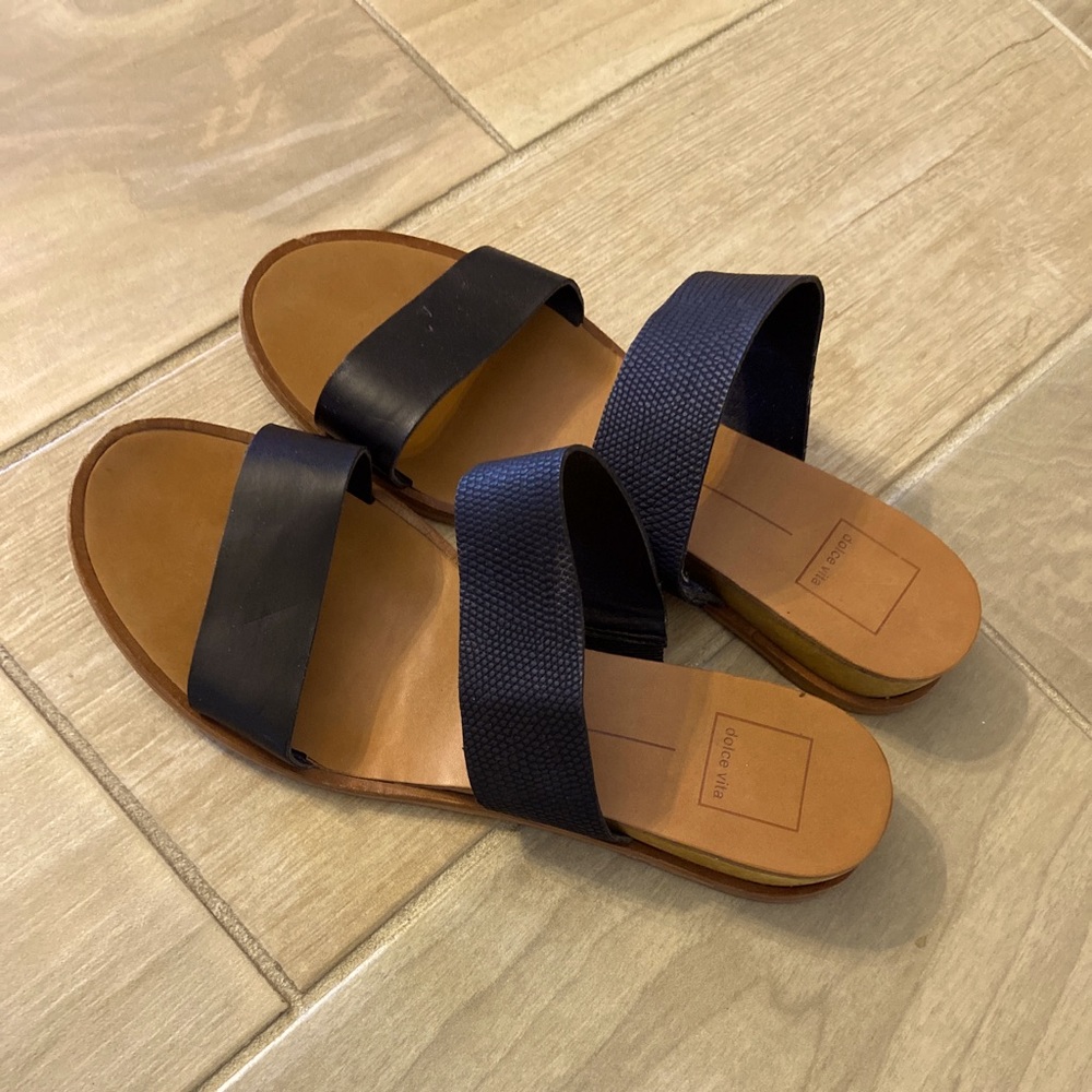 Dolce Vita Payce Slide Black Strap Sandals 7.5 GUC